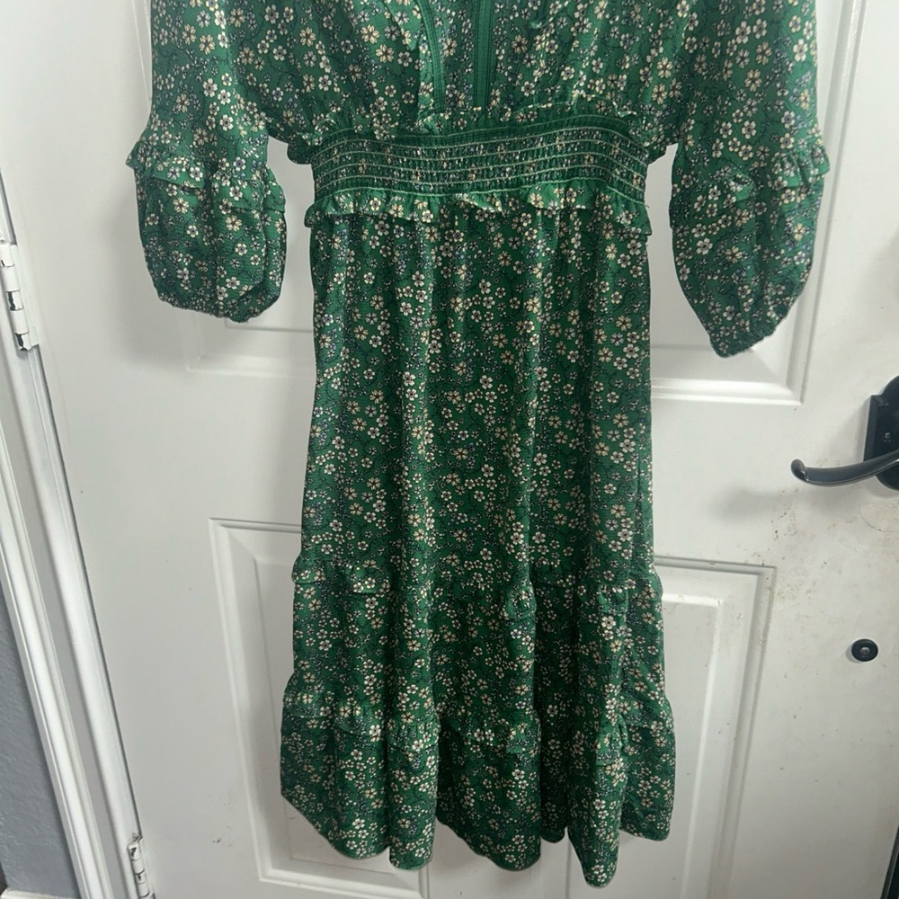 Max Studio Green Sundress with Bishop Sleeves - Picture 5 of 16